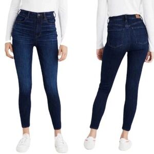 American Eagle Hi-rise jegging skinny jeans size 0 dark wash AEO